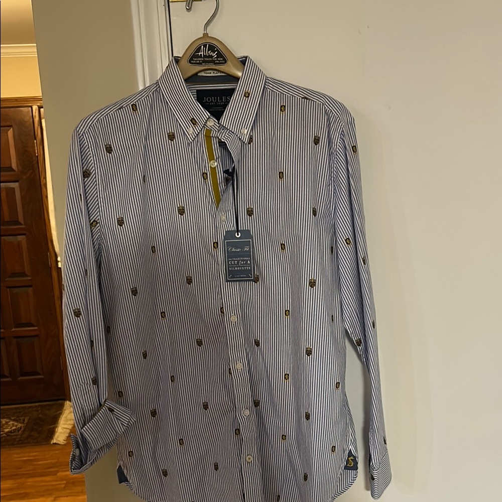 Men’s Joules invitation class medium new with tag